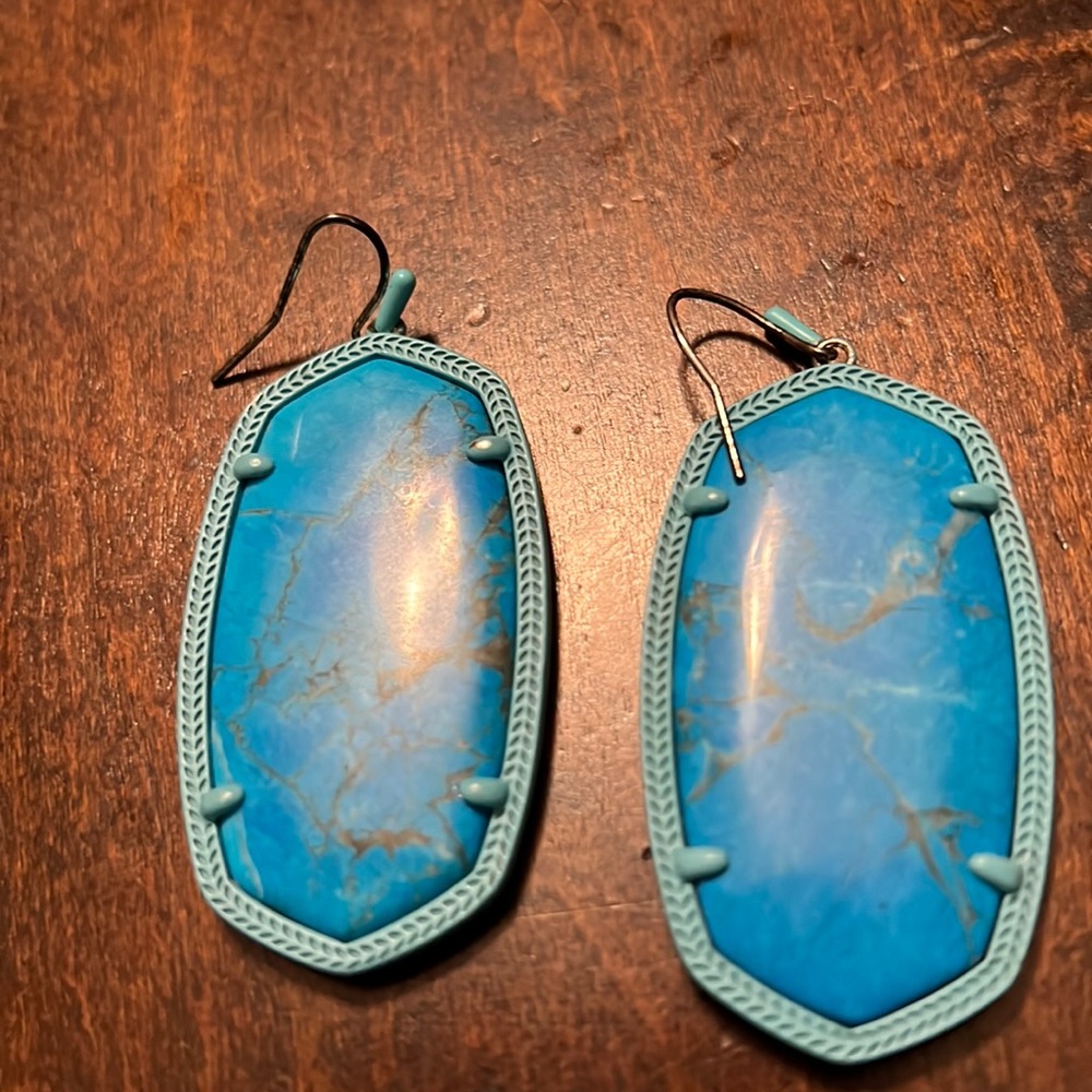 Kendra Scott earrings